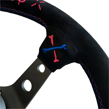 Vertex Suede Leather Steering Wheel 330mm close up of design